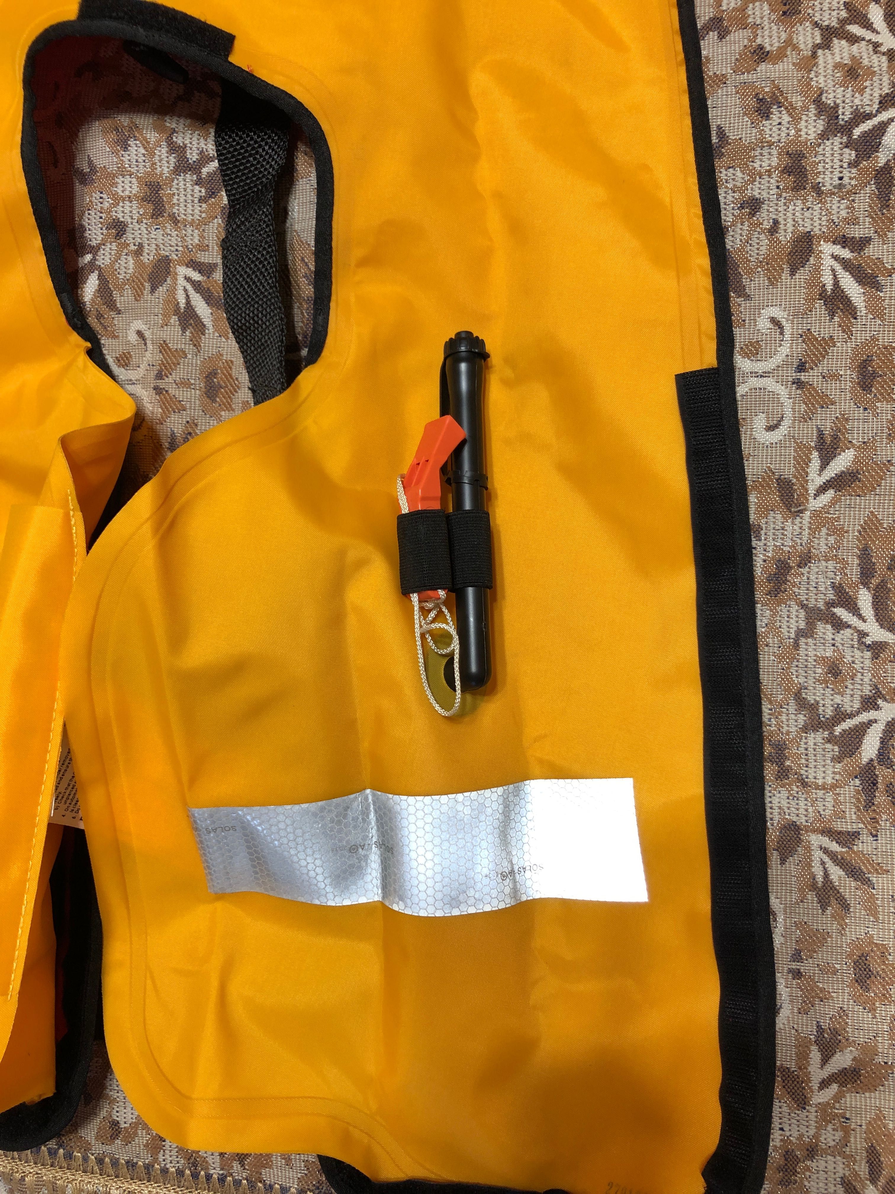 Рятувальний жилет Crewfit 150n life