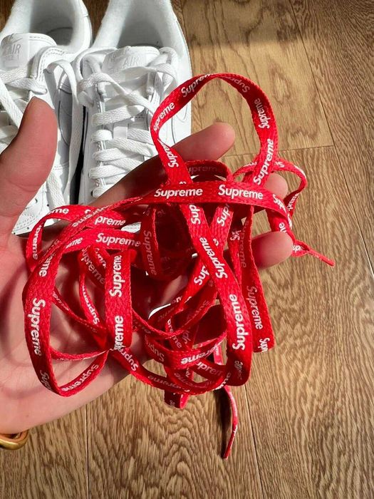 Buty meskie Mokasyny Nike_Air_Force_1_Low_Supreme_White R.40.5