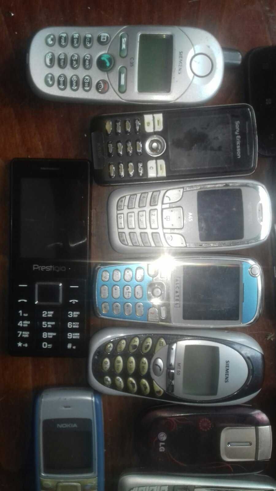Телефон Siemens Nokia Sony Ericsson в коллекцию