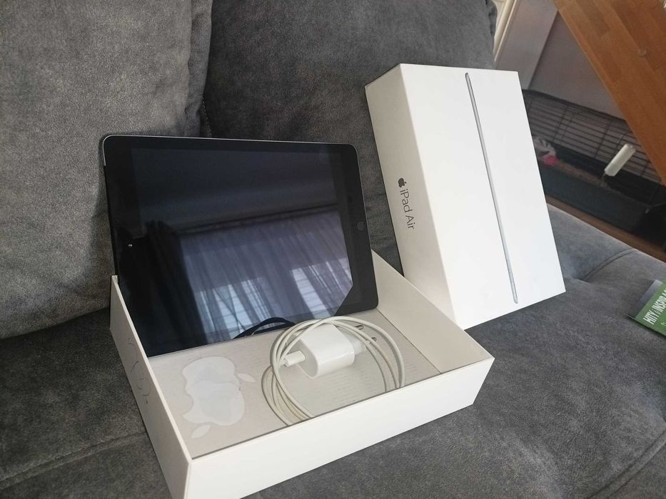 Apple iPad 6 generacji 32 GB