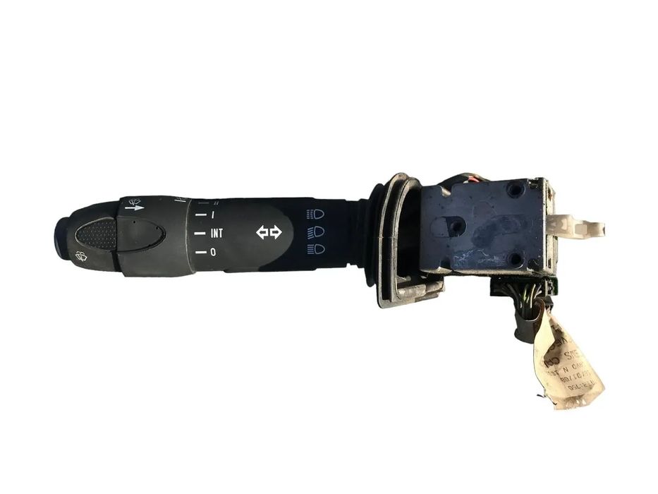 PRZEŁĄCZNIK MANETKA WŁACZNIK ŚWIATEŁ KIERUNKOWSKAZÓW IVECO STRALIS