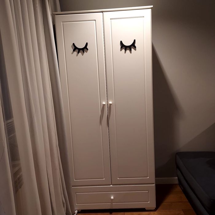 Szafa biała do pokoju