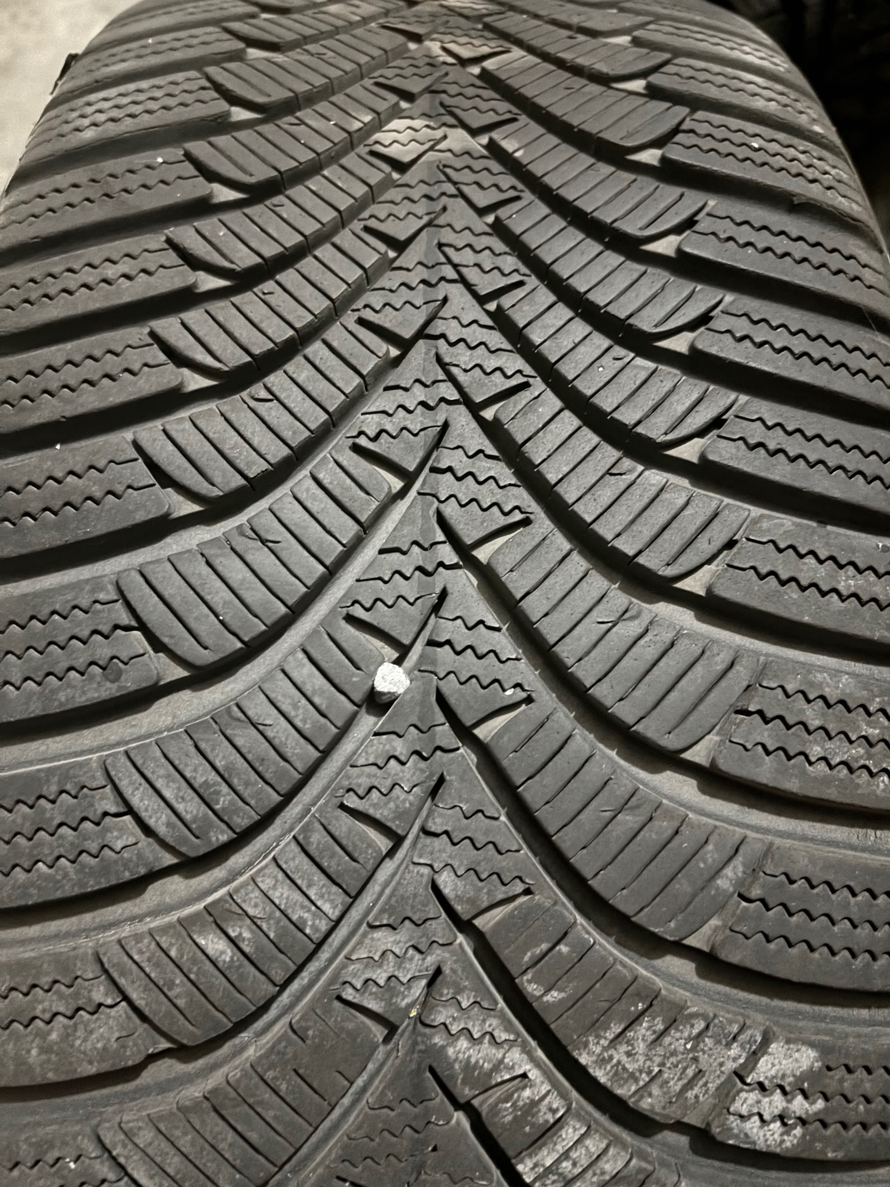 Felgi aluminiowe z oponami zimowymi 5x112, 225/45R17