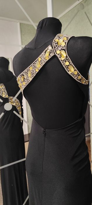 Вечірня сукня (оренда або продаж)