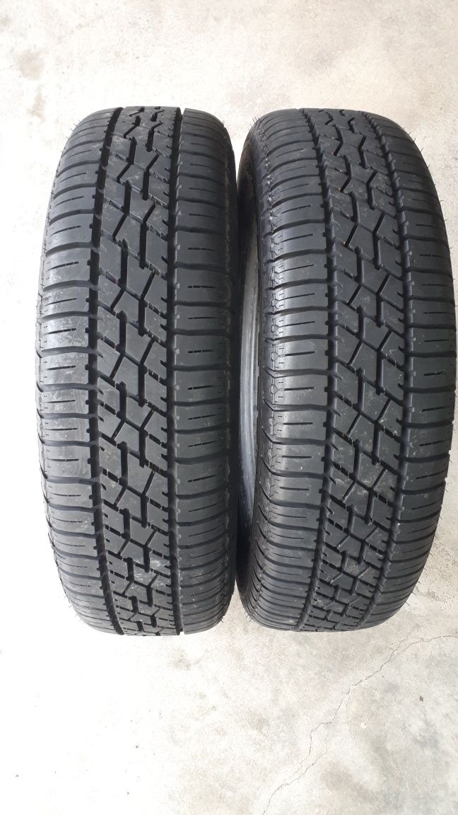 Dois pneus novos 185/70 14 Dunlop SP 9 p/ Renault Kangoo, Opel Corsa D