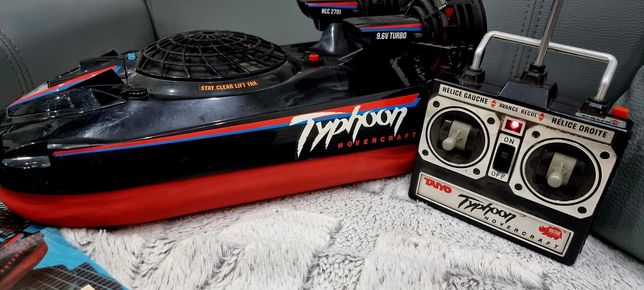 Unikat Super zabawka z lat 80tych poduszkowiec Typhoon