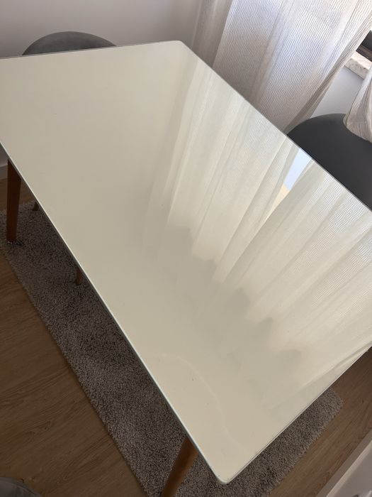 Mesa de jantar 4 pessoas
