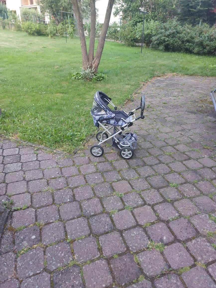 Zabawkowy wózek dla lalek