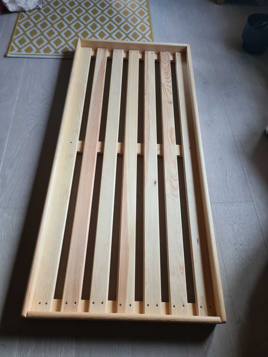 Łóżko dziecięce drewniane podłogowe futon 165x75