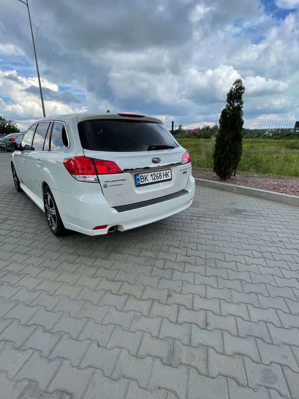 Продам авто, машину Subaru Legacy 2010