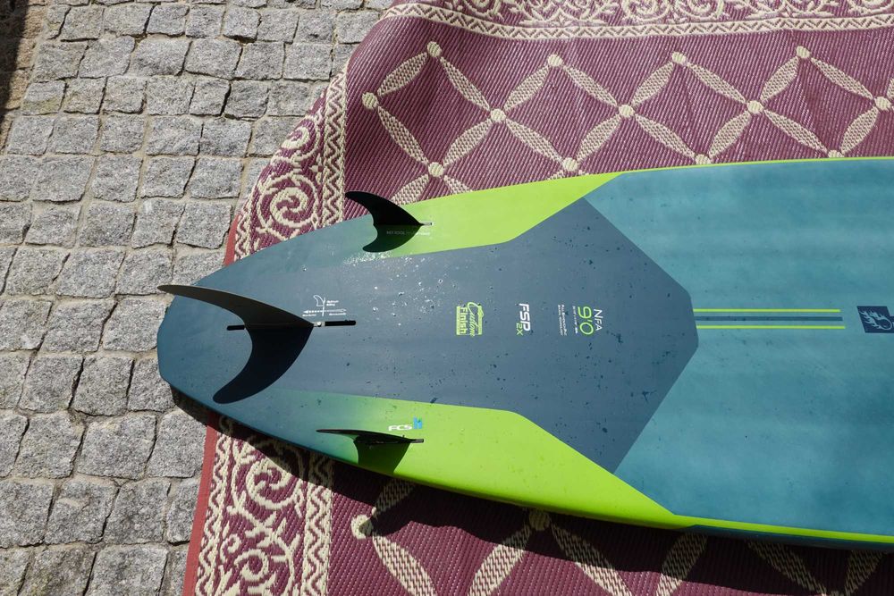 SUP gong NFA 9'0 x 30 1/2 120 L