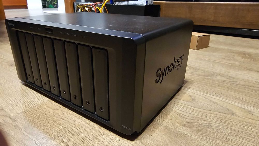 Serwer plików NAS Synology DS1815+ Intel Atom C2538 2.4 GHz 8GB DDR3