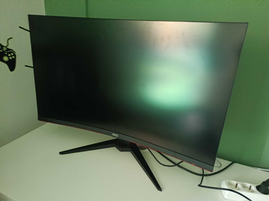 Monitor Gaming Curvo AOC C32G2ZE/BK | 31,5'' | 240 Hz | Full HD
