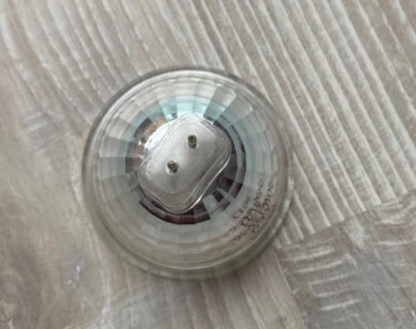 Różowo brzoskwiniowe kwadratowe kinkiety