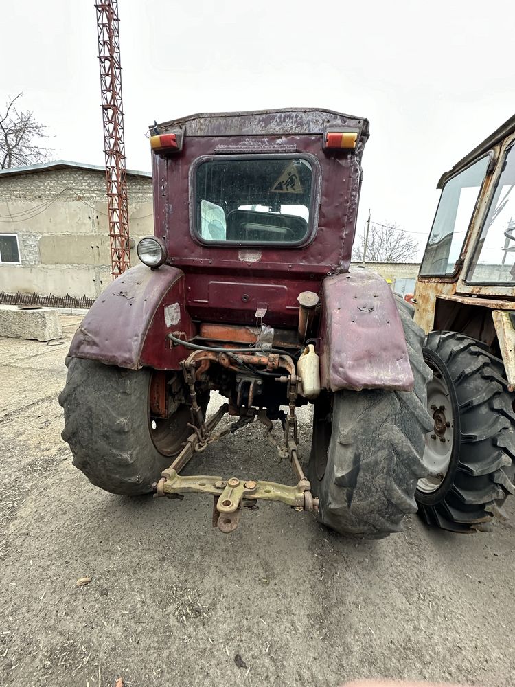 Продам трактор Т-40