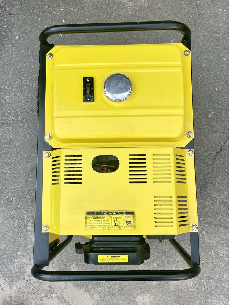 Дизельний генератор LION POWER LND9000E