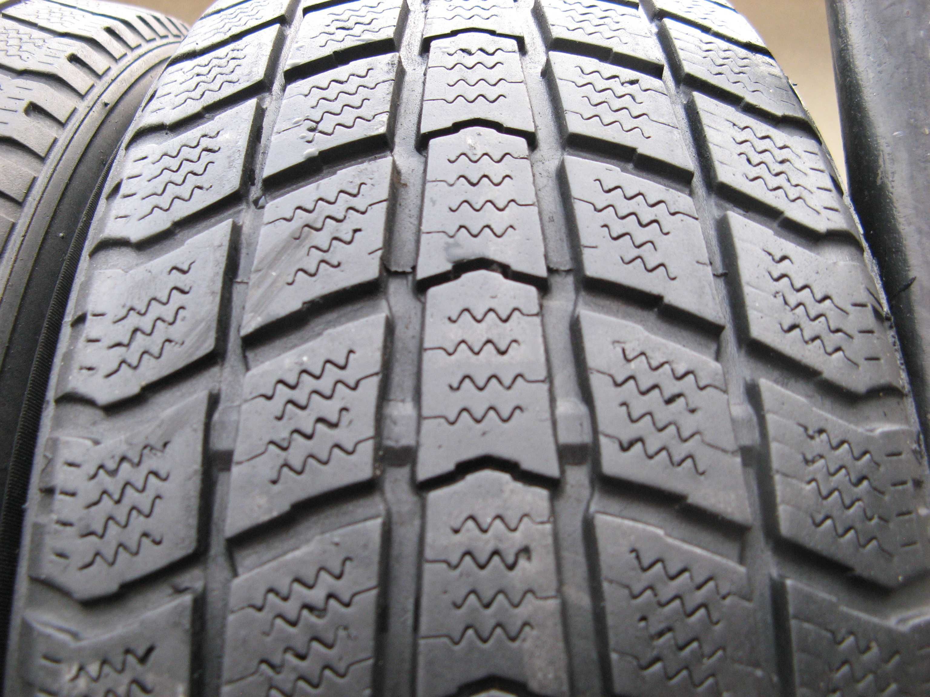 195/60R15 ROADSTONE Euro-Win 600 - Nr.8969