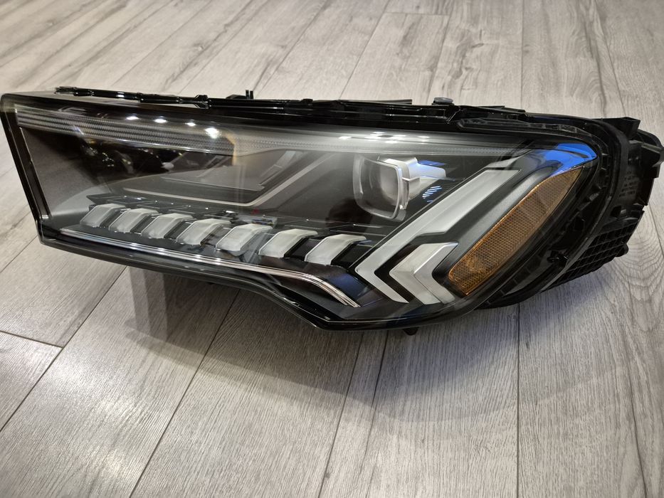 Фара ліва Audi Q7 4M Matrix 2020-2024 USA