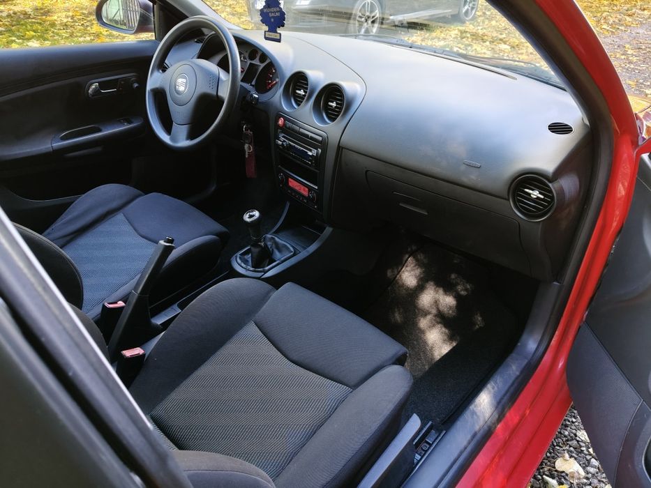 Seat Ibiza 1.4 benzyna 2005/06 Zadbana 2wł w kraju