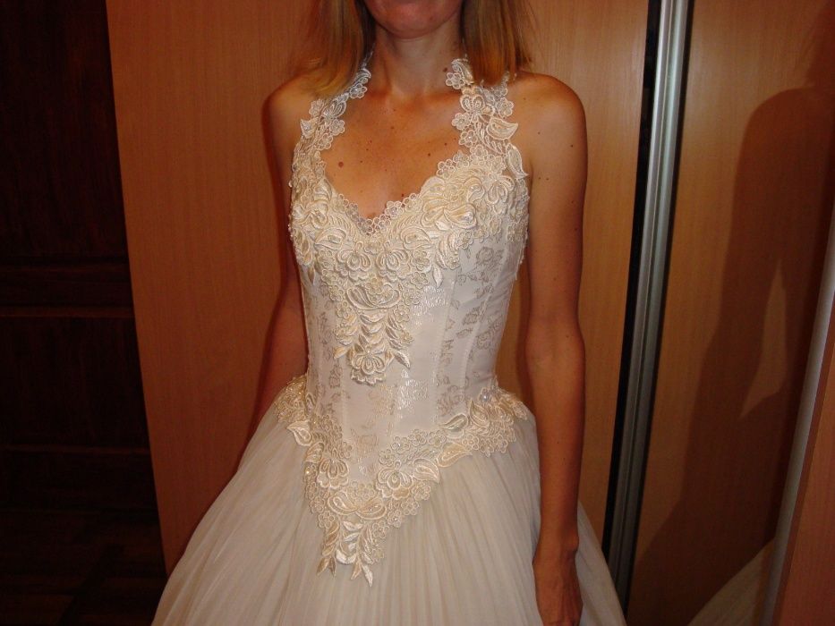 Продам свадебное платье-ТОРГ