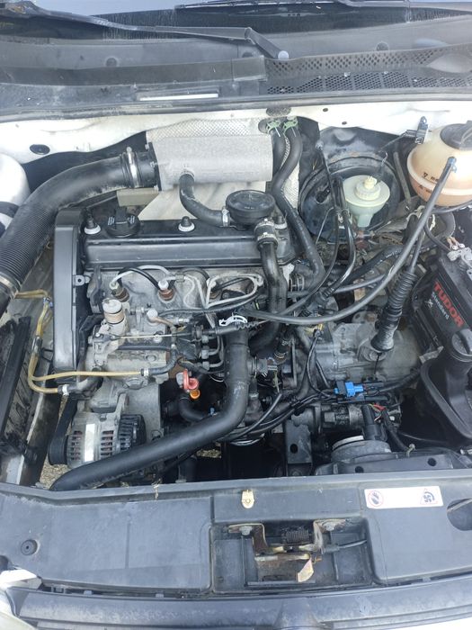 Vw golf 1.9 D motor de Guerra