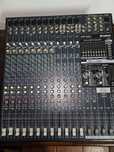 Mesa mistura Yamaha EMX5016 CF