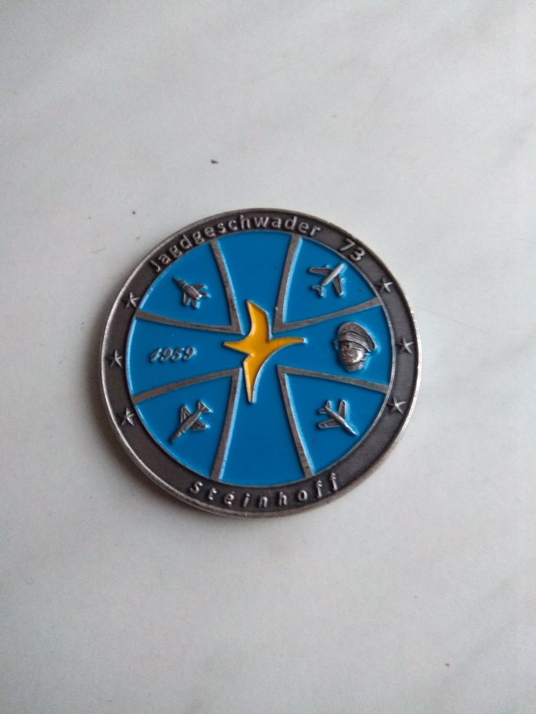 Challenge coin. Odznaka przynależności.