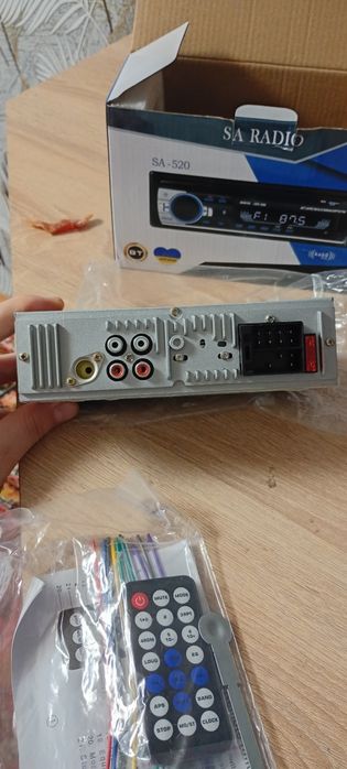 Продам автомагнитолу