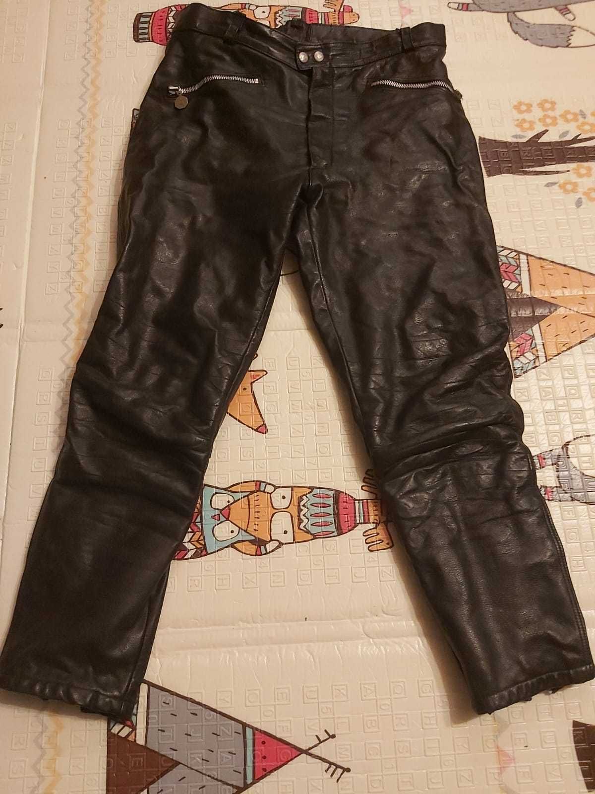 Czarne,ocieplane spodnie skórzane