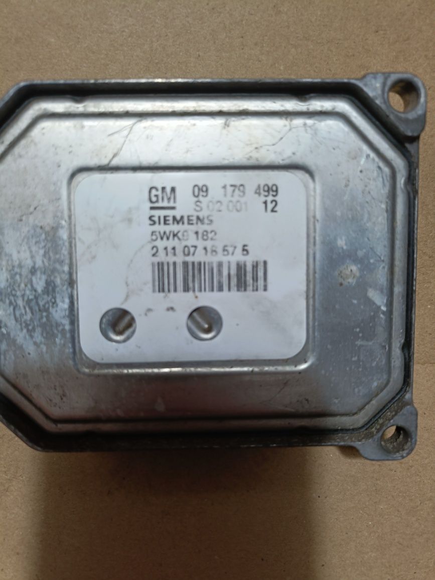 Sterownik Silnika Opel Vectra C 1.8