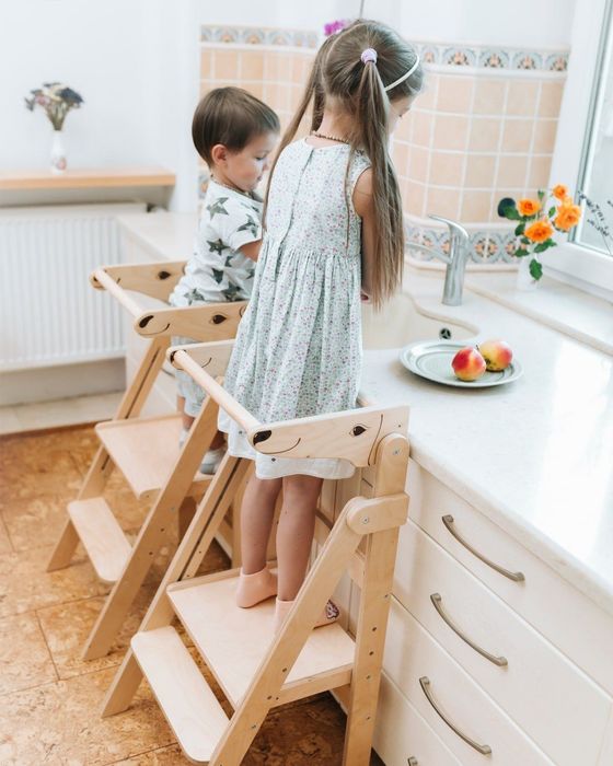 Башня Монтессорі ,Вежа  Монтессорі  , дитячий кухонний стілець