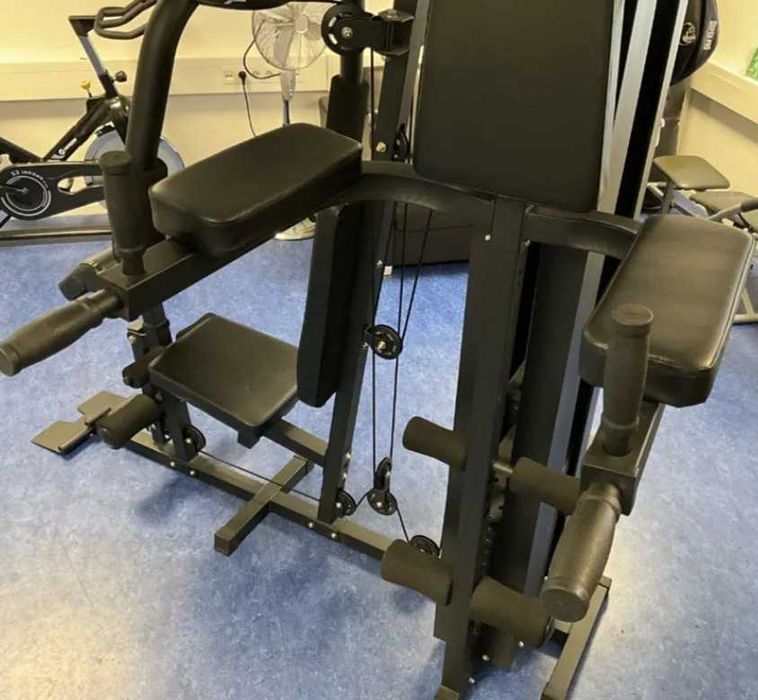 Atlas do ćwiczeń wielostanowiskowy /treningowy + piłka refleksowa