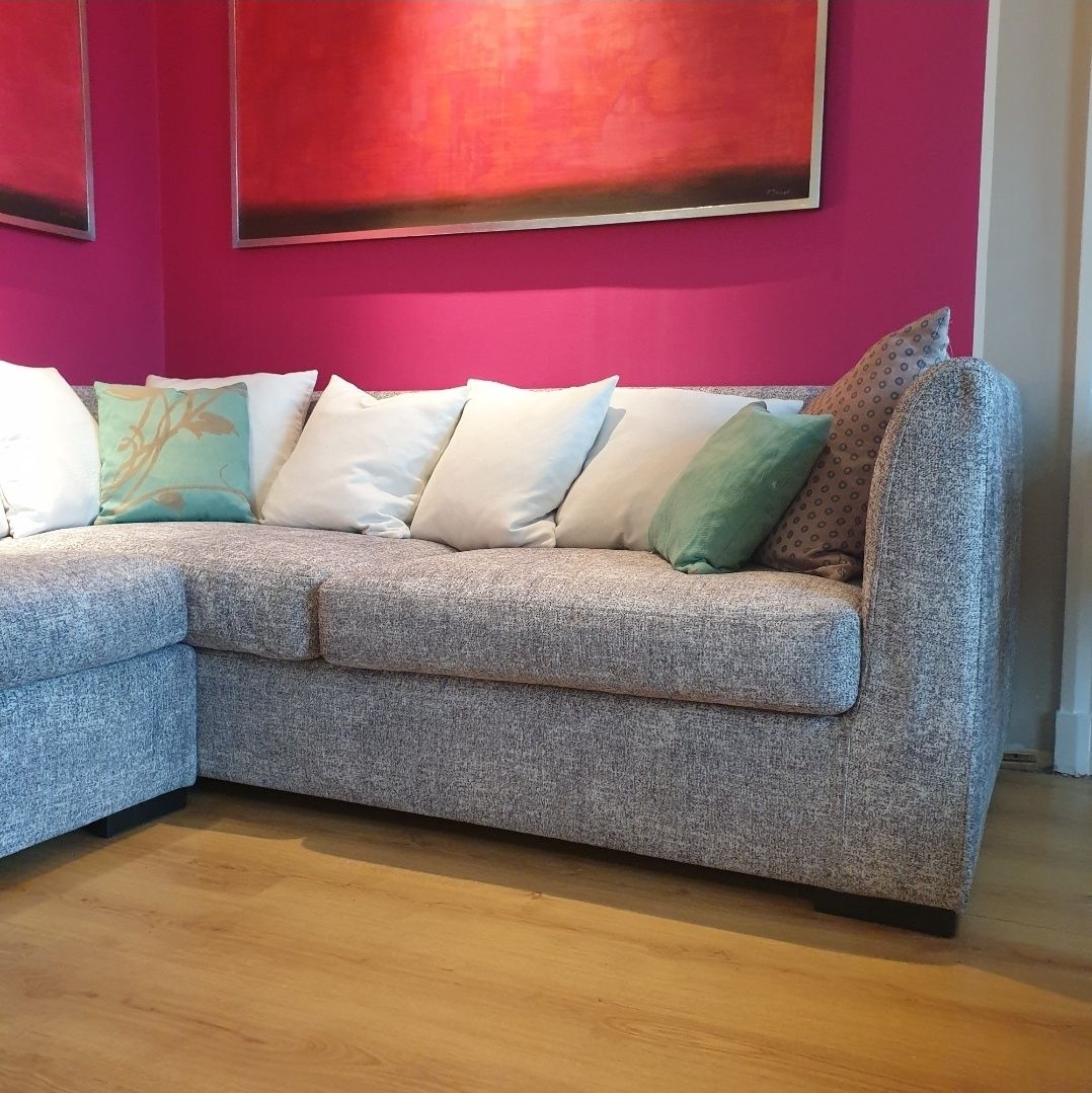 Sofa narożna z funkcją spania