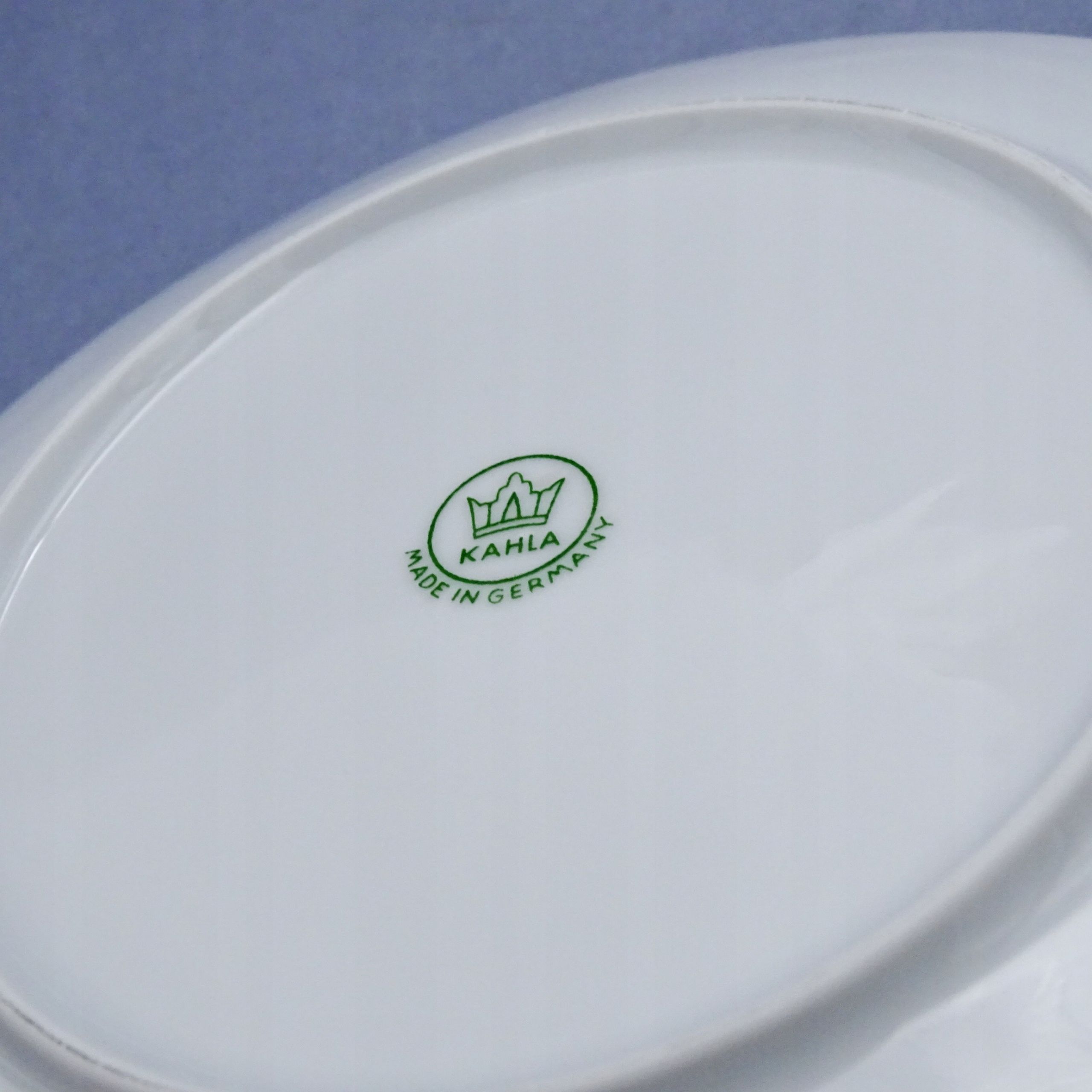 stary  talerzyk porcelanowy owoce gruszka śliwka leszczyna jeżyna