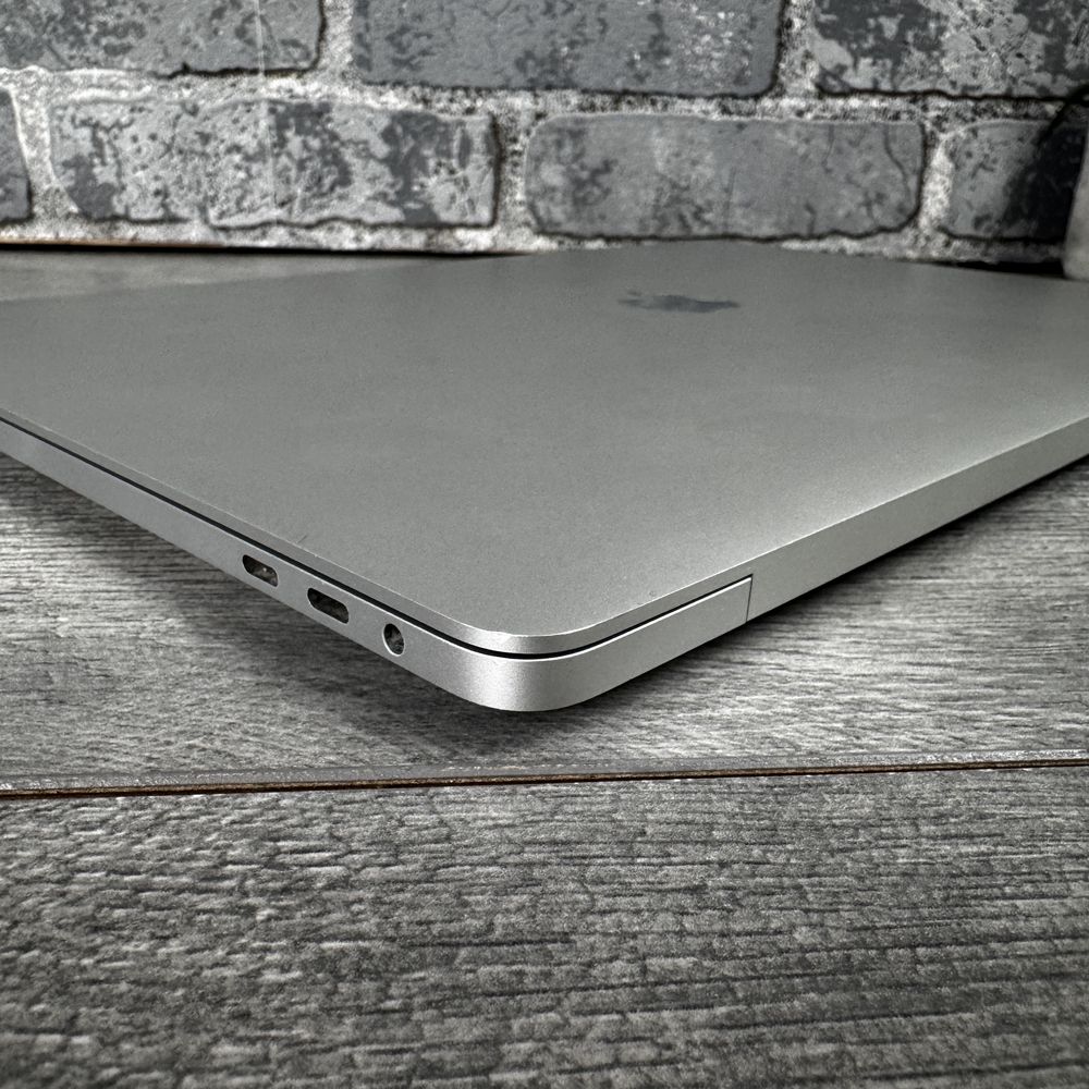 SALE! MacBook Pro 16 2019 Silver i7/16Gb/512Gb