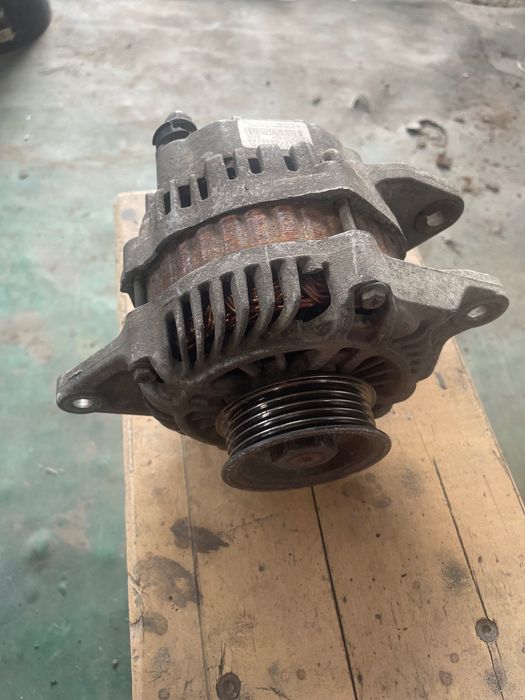 Генератор Mitsubishi Colt VI 2006