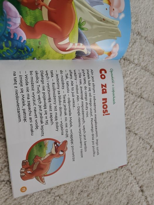 Książeczki deagostini o dinozaurach