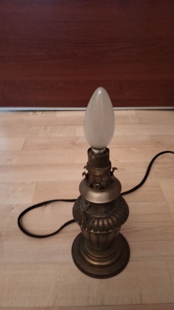 Lampa ze skóry odbiór osobisty