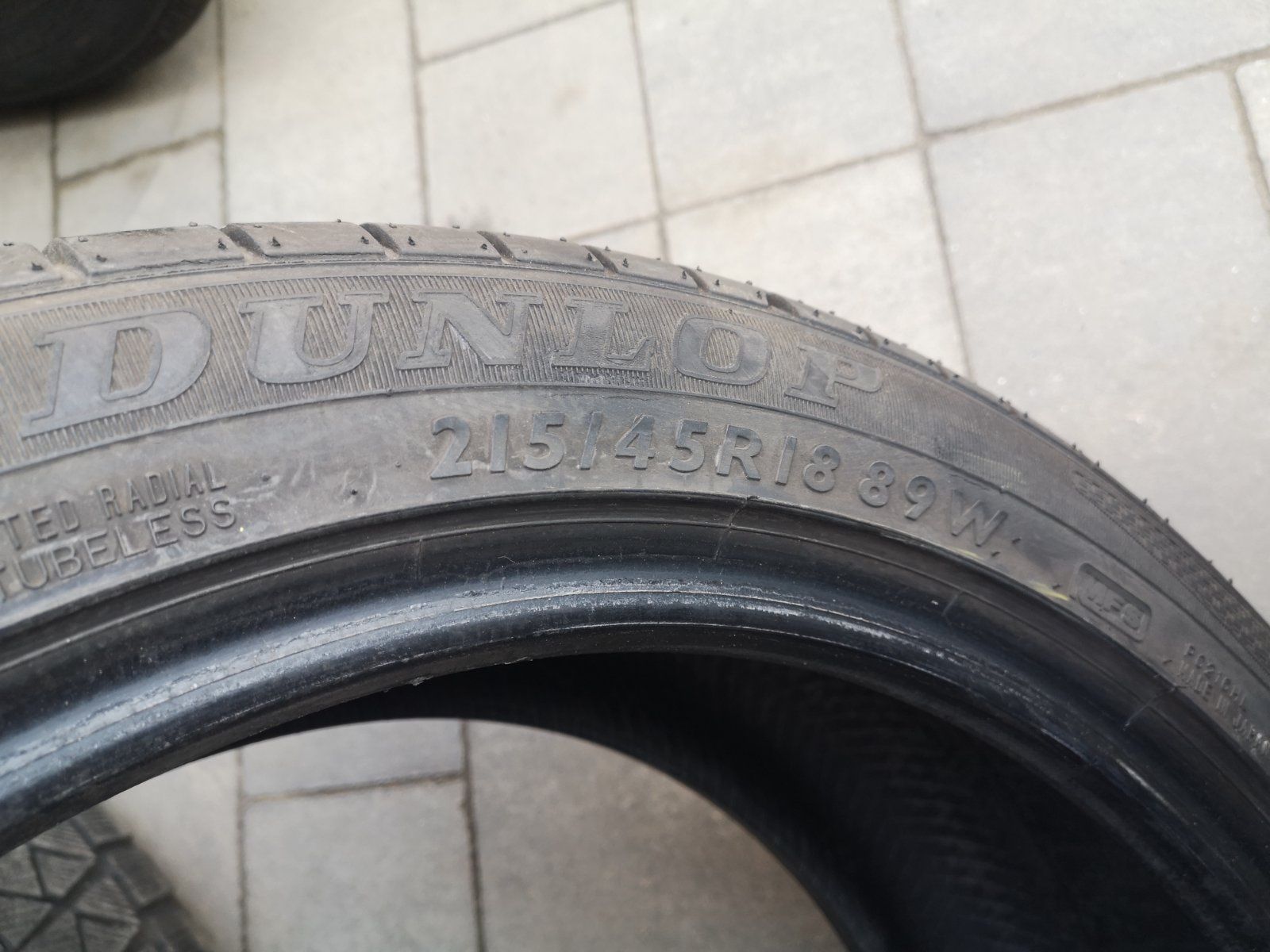 Летняя резина 215/45 R18 Dunlop Sport Maxx TT