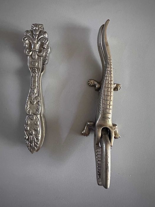 Винтажный бронзовый орехокол/щелкунчик