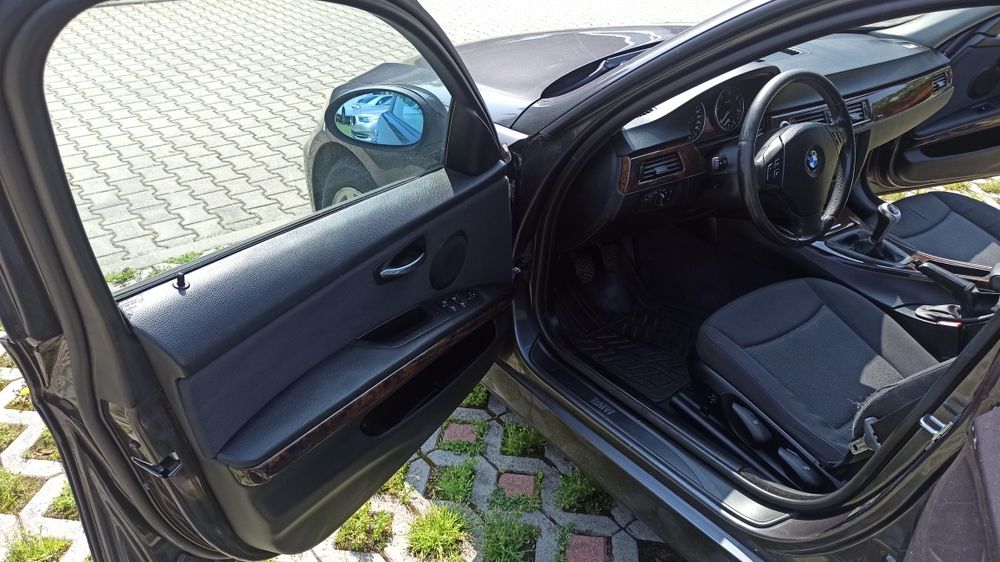 BMW e90 318d kombi.Rok produkcji 2007