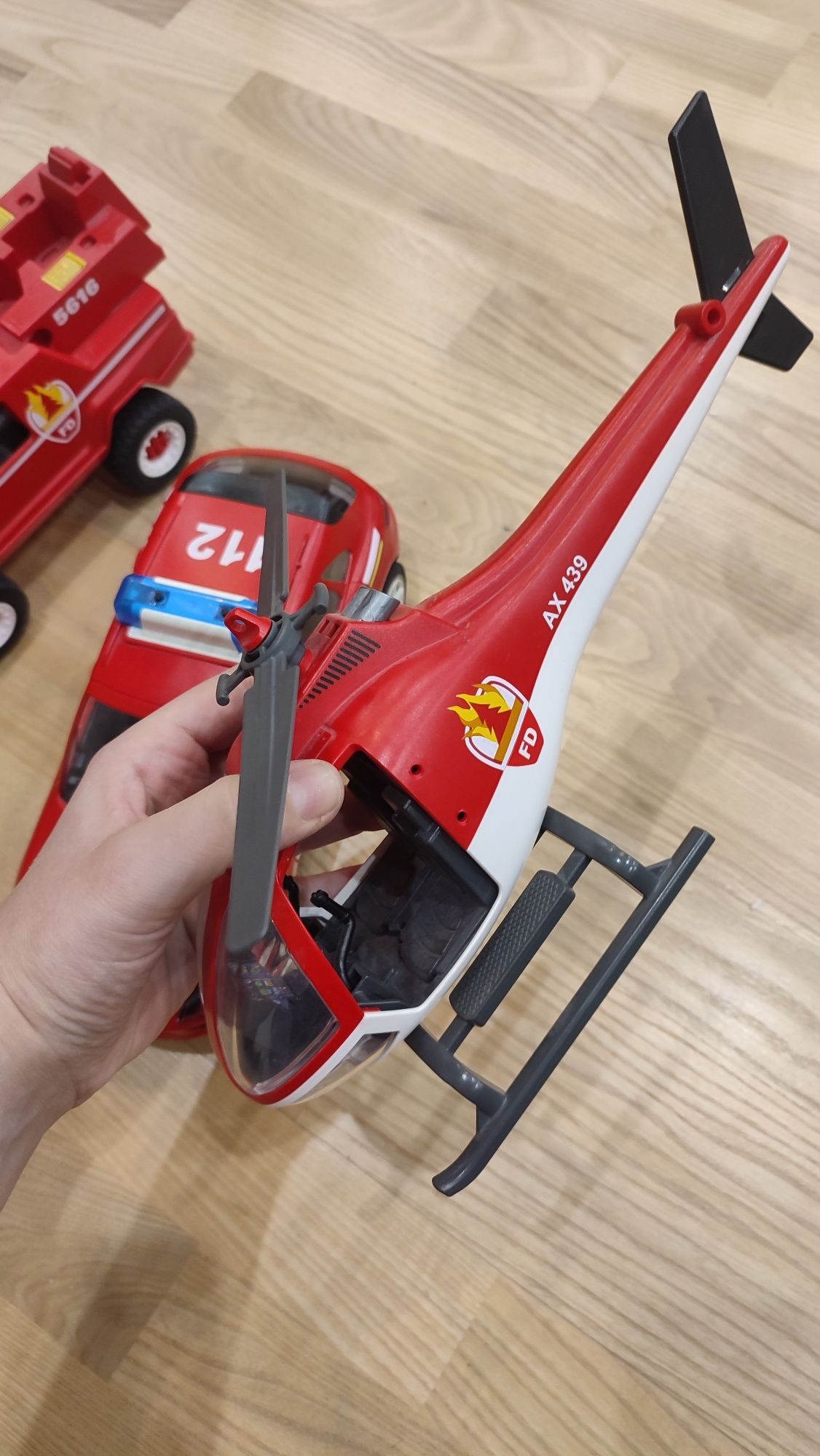 Playmobil zestaw ratunkowy strażacki straż helikopter