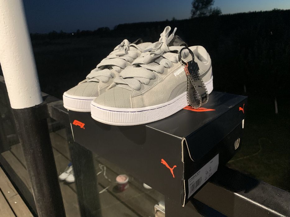 Puma suede xl у колаборація з формулою один.
