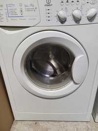 Drzwiczki do pralki Indesit  wils85