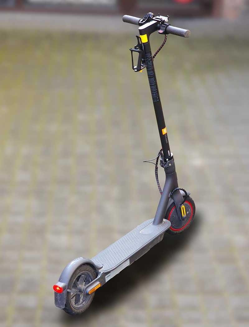 Hulajnoga elektryczna Xiaomi Mi Electric Scooter Pro 2 NE Black