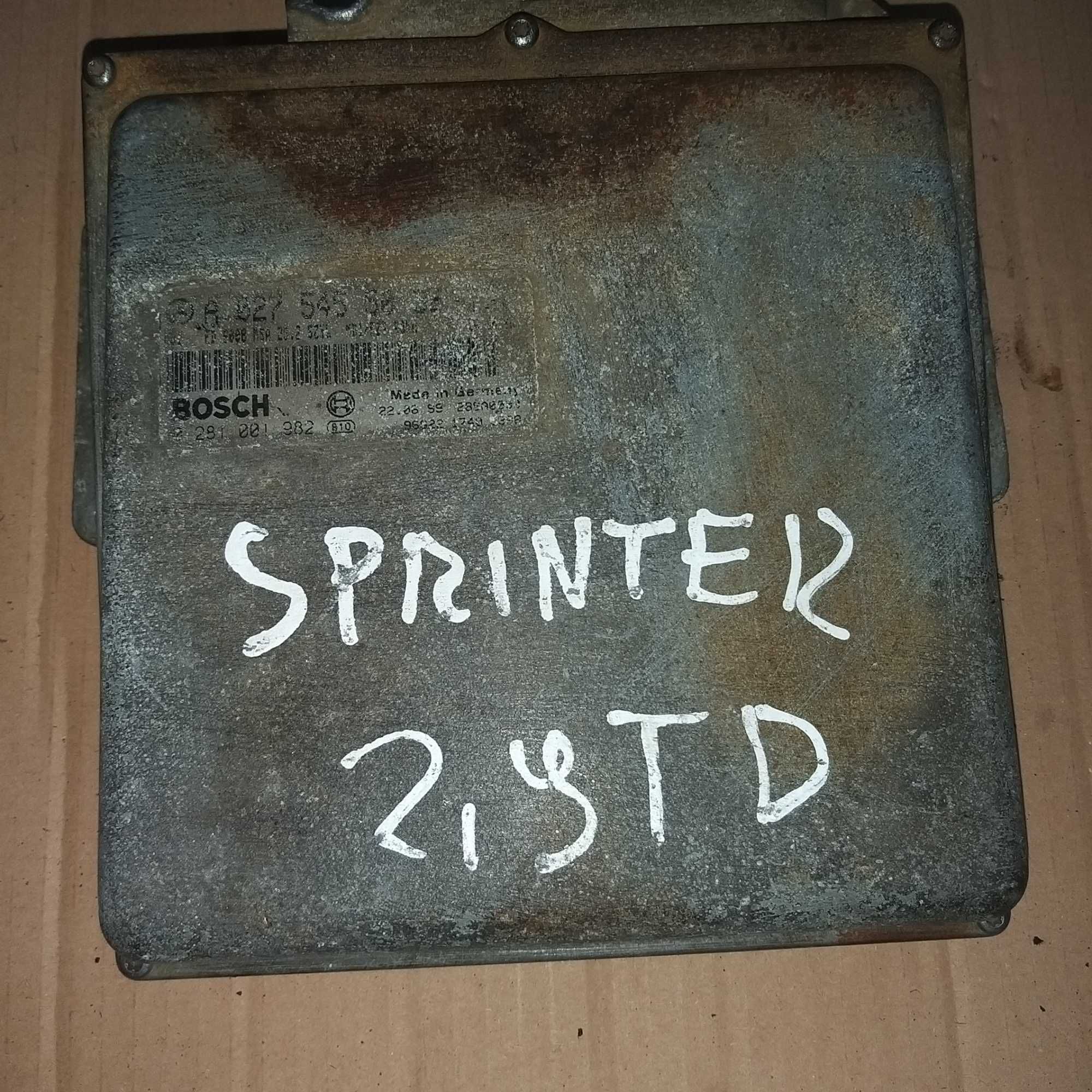 Sterownik komputer silnika Mercedes Sprinter 2,9 TD A0275,455,032
