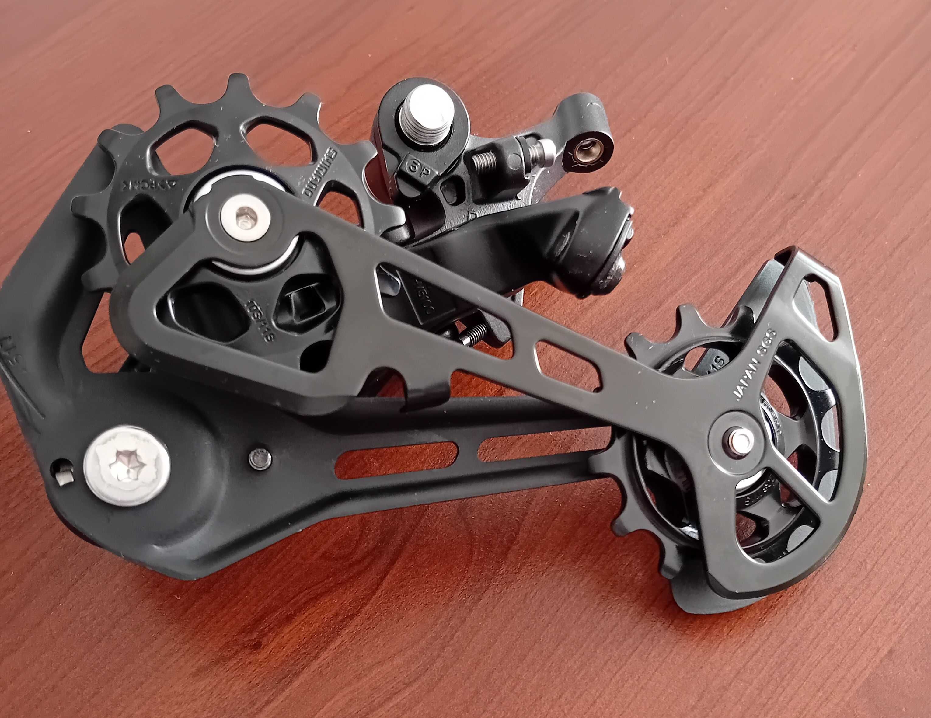 Przerzutka tylna Shimano Deore RD-M5100, SGS, 11-rzędowa / NOWA /.