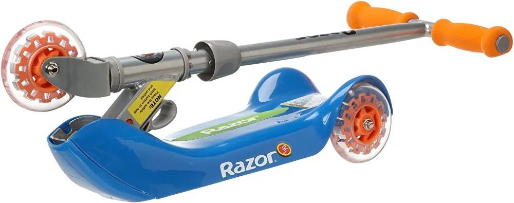 Дитячий триколісний самокат Razor Jr. оригінал США .