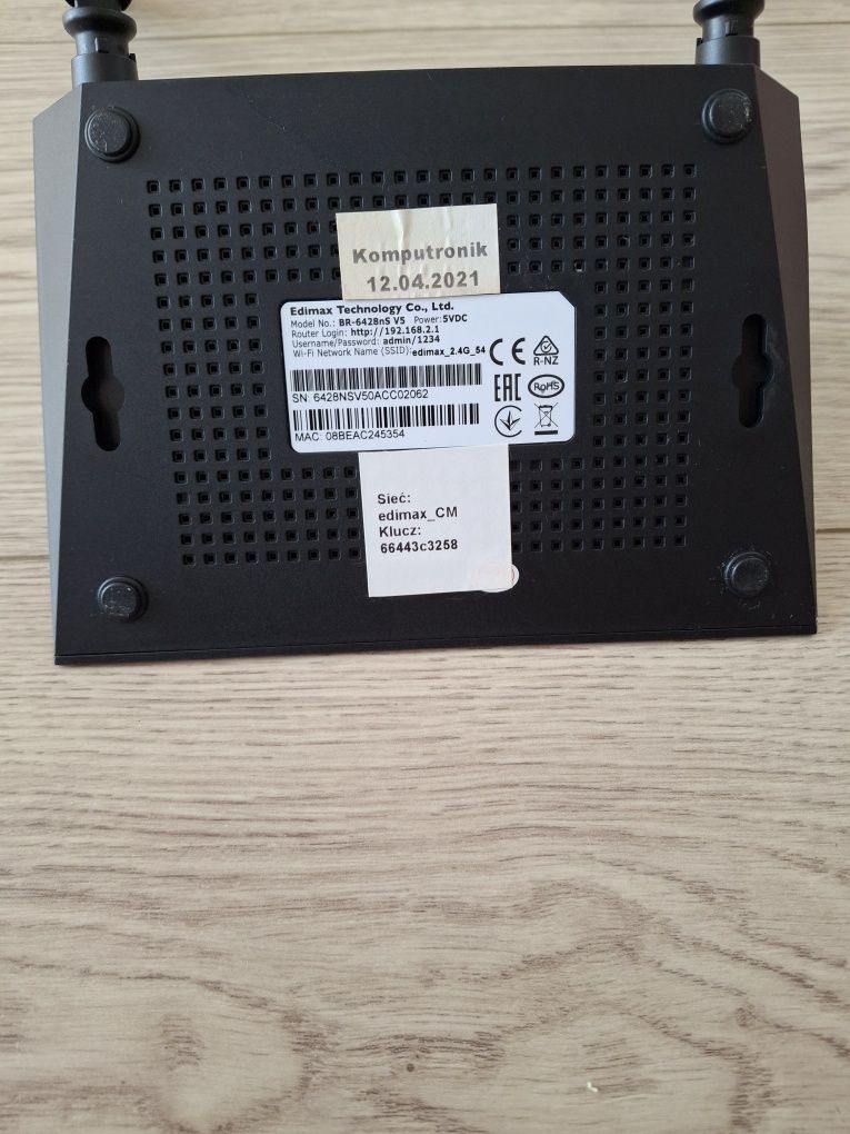 Router edimax br-6428nS V5 N300