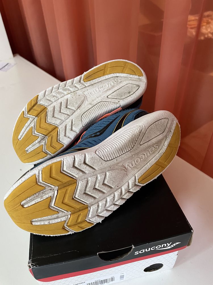 Кроссовки saucony детские